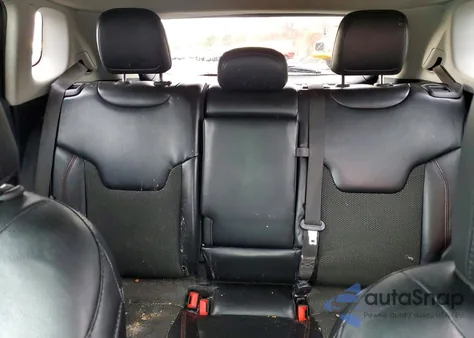 2020 Jeep Compass Trailhawk z USA, uszkodzony, nr VIN 3C4NJDDBXLT203314